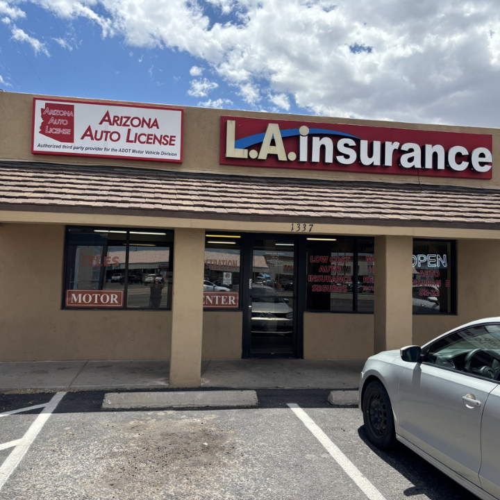Exterior of the L.A. Insurance located at 1337 West Prince Rd. in AZ 