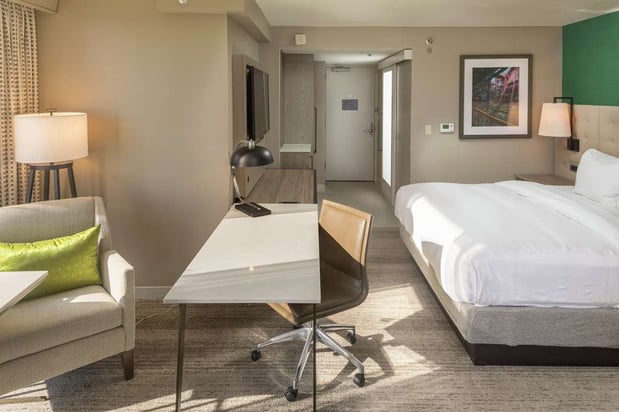 Images Hilton Birmingham Downtown at UAB