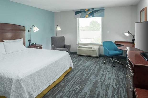 Images Hampton Inn & Suites Rochester-North