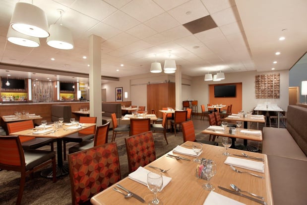 Images Holiday Inn Portland-Airport (I-205) by IHG