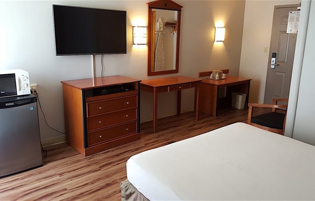 Images Crystal Inn Neptune