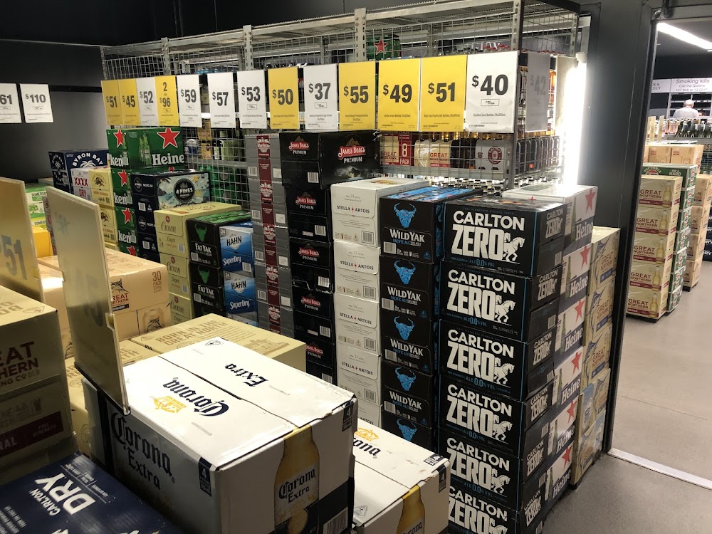 Images Liquorland Moonee Beach