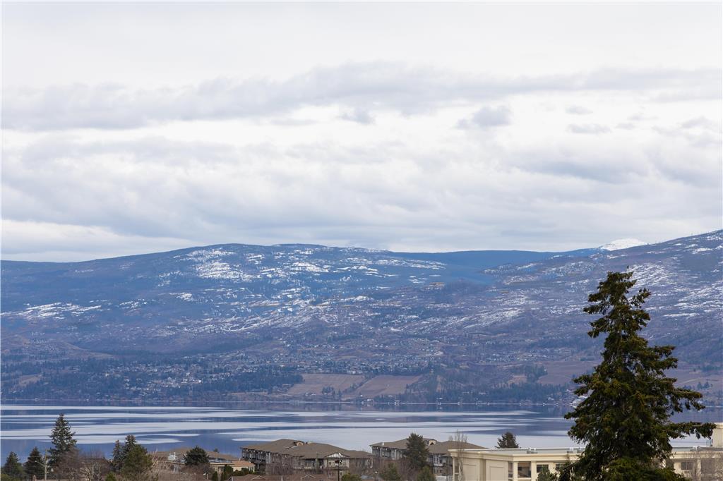 Images DoubleTree by Hilton West Kelowna