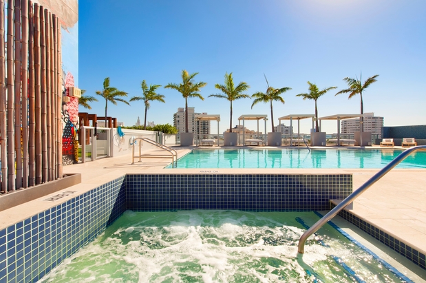 Images South Beach Hotel