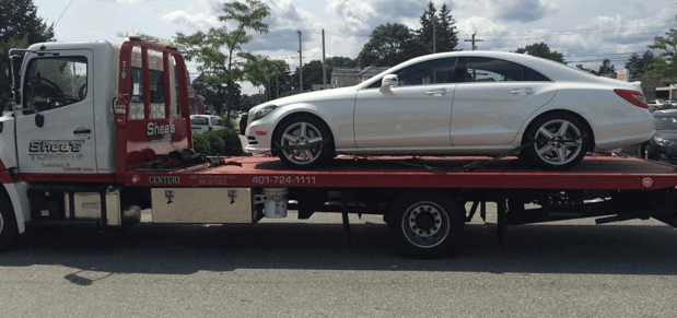 Images Shea's Towing