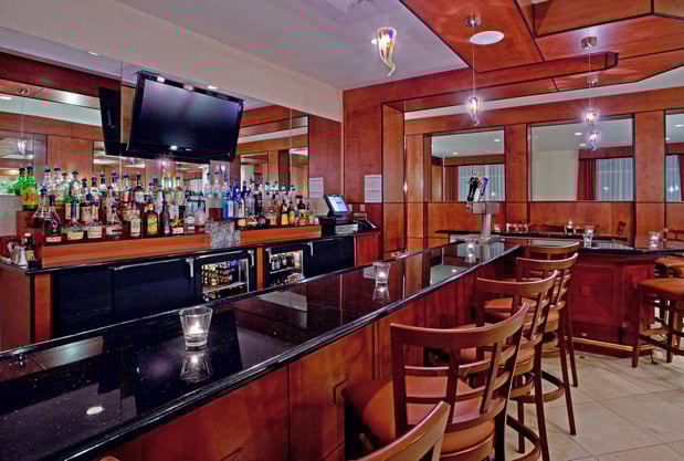 Images Holiday Inn Purdue - Fort Wayne by IHG
