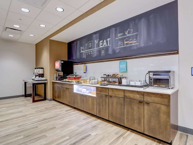 Images Hampton Inn and Suites by Hilton Cincinnati Midtown Rookwood