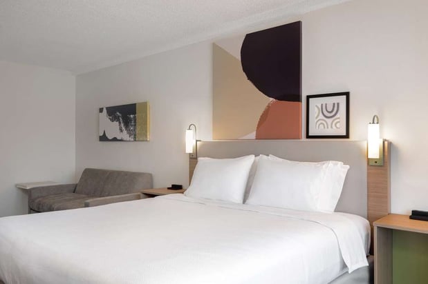 Images Spark by Hilton Orangeburg