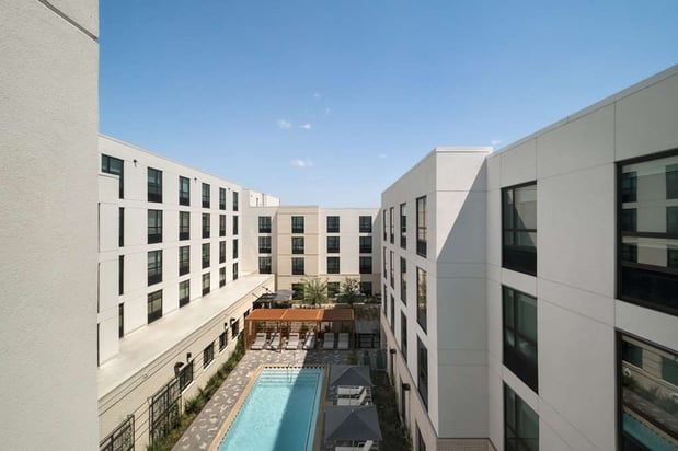 Images Hampton Inn Austin East Side 5th Street