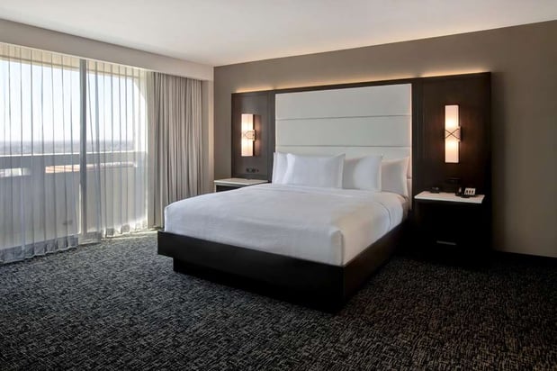 Images Embassy Suites by Hilton Oklahoma City Northwest