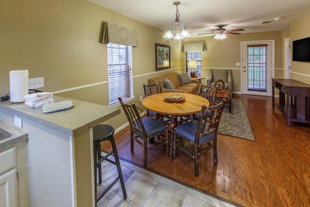 Images Holiday Inn Club Vacations Piney Shores Resort Lake Conroe