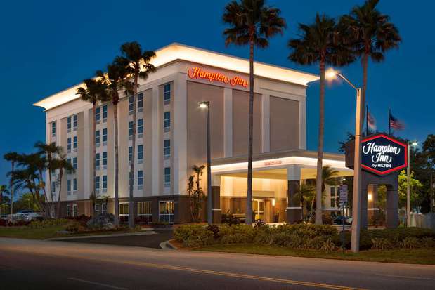 Images Hampton Inn Tampa/Rocky Point-Airport