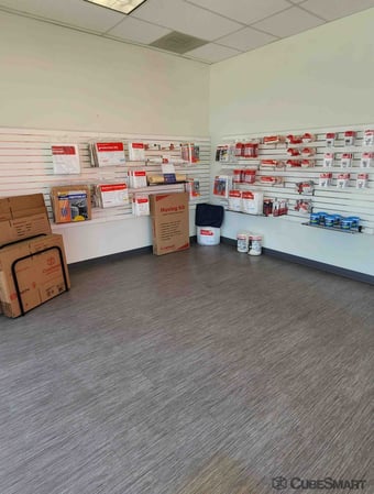 Images CubeSmart Self Storage