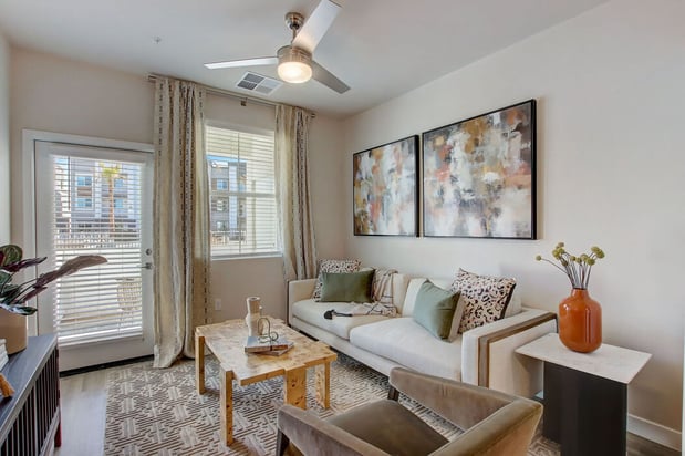 Images Ascend at Black Canyon