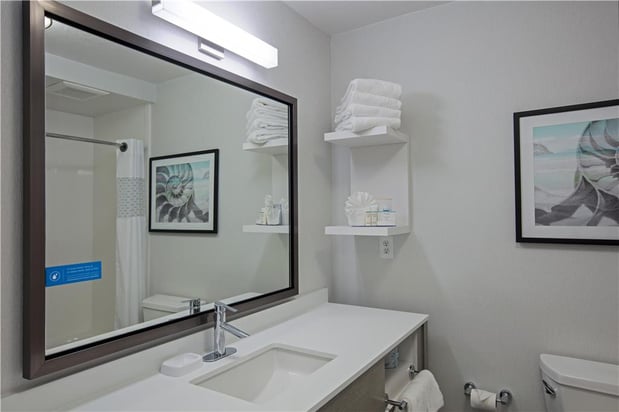 Images Hampton Inn and Suites Hermosa Beach