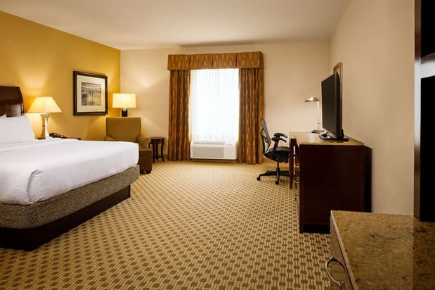 Images Hilton Garden Inn Cincinnati Blue Ash