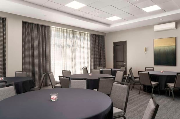 Images Hampton Inn & Suites Worcester