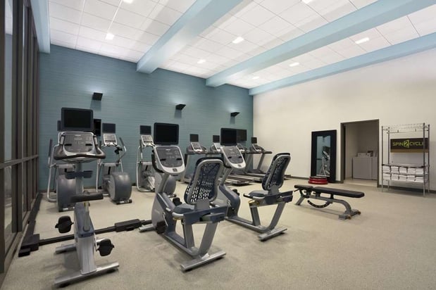 Images Home2 Suites by Hilton Philadelphia - Convention Center, PA