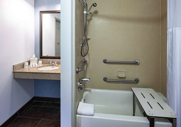 Images Hilton Garden Inn Omaha Downtown/Old Market Area