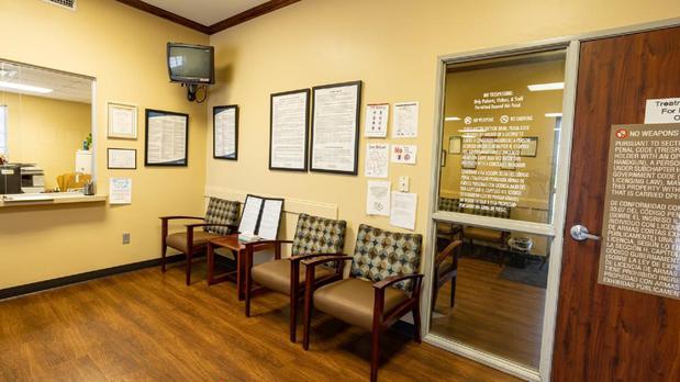 Images Memorial Hermann Sports Medicine & Rehabilitation - Wharton