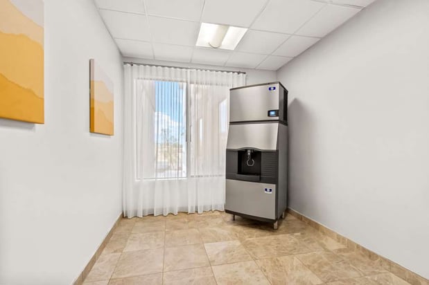 Images Spark by Hilton Phoenix East Mesa