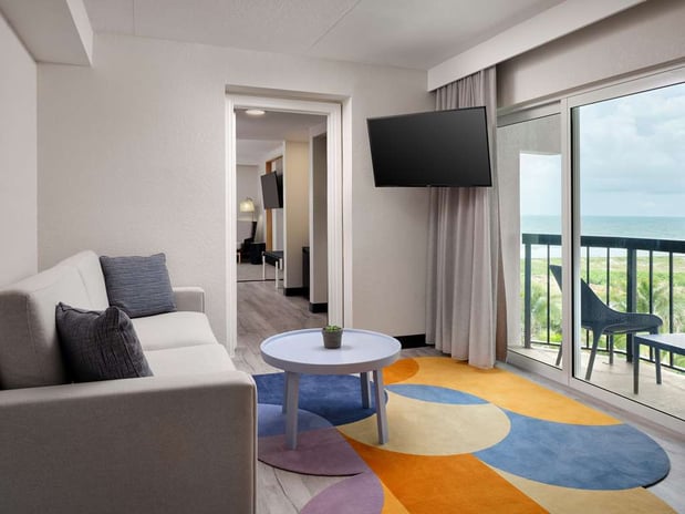 Images Hilton Garden Inn Cocoa Beach Oceanfront
