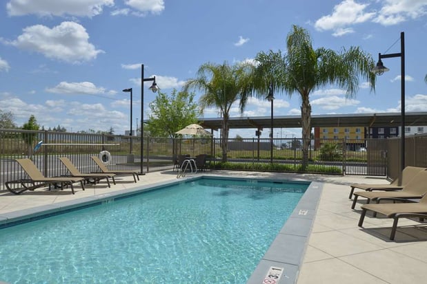 Images Hampton Inn & Suites Bakersfield North-Airport