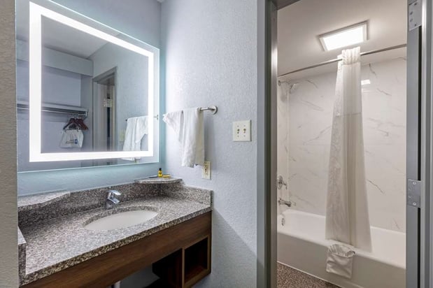 Images Best Western Plus St. Louis West-Westport