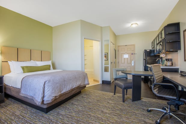 Images Candlewood Suites Jefferson City by IHG