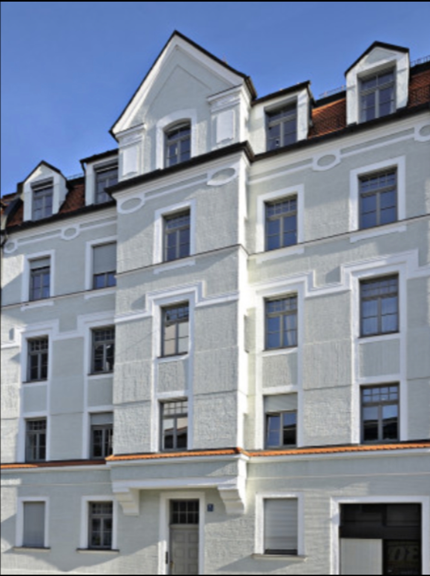 Richard Wörle GmbH Malermeisterbetrieb, Untere Weidenstraße 25A in München