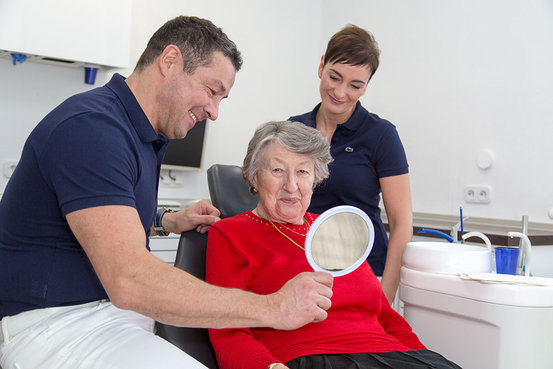 Dr. Harald Hüskens - Implantate am Niederrhein, Bahnhofstraße 38 in Uedem
