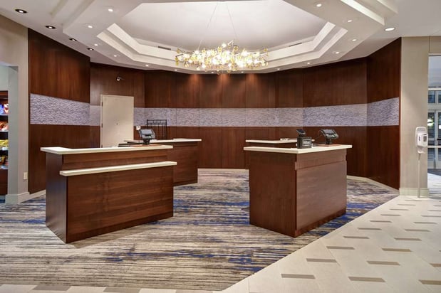 Images Embassy Suites by Hilton Charleston
