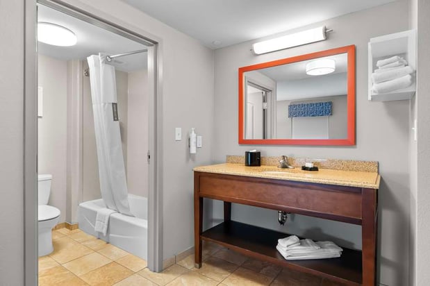 Images Hampton Inn & Suites St. Louis/South I-55