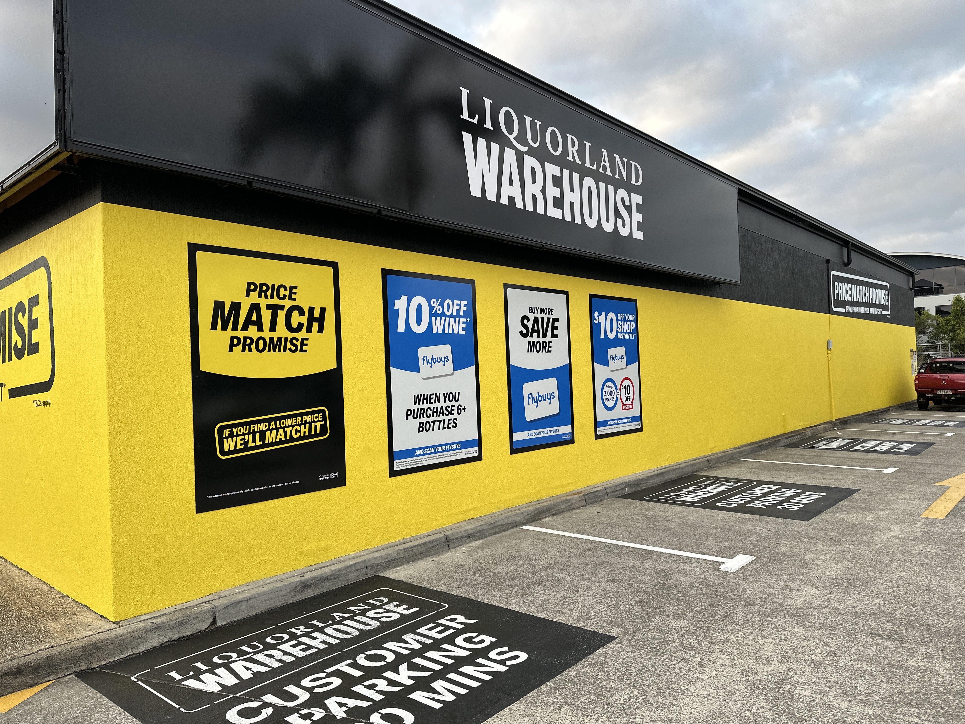 Images Liquorland Warehouse Maroochydore