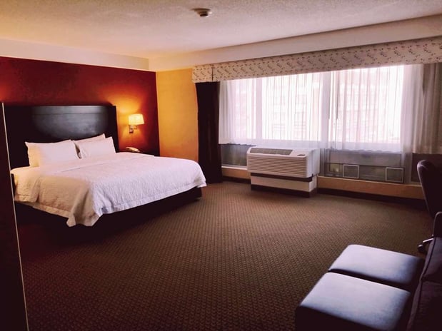 Images Hampton Inn & Suites Boston Crosstown Center