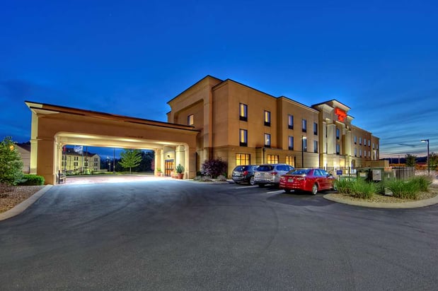 Images Hampton Inn Crossville