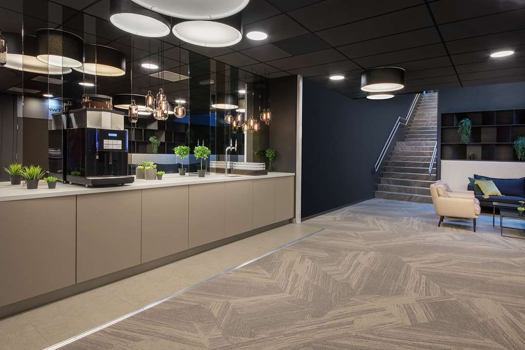 Images Park Inn by Radisson Oslo Airport Hotel West