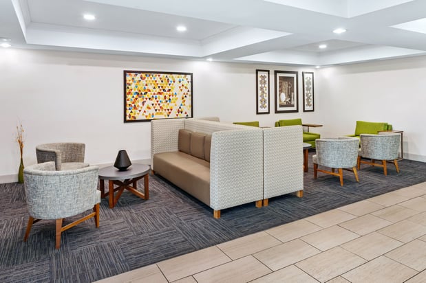 Images Holiday Inn Express & Suites Chicago South Lansing by IHG