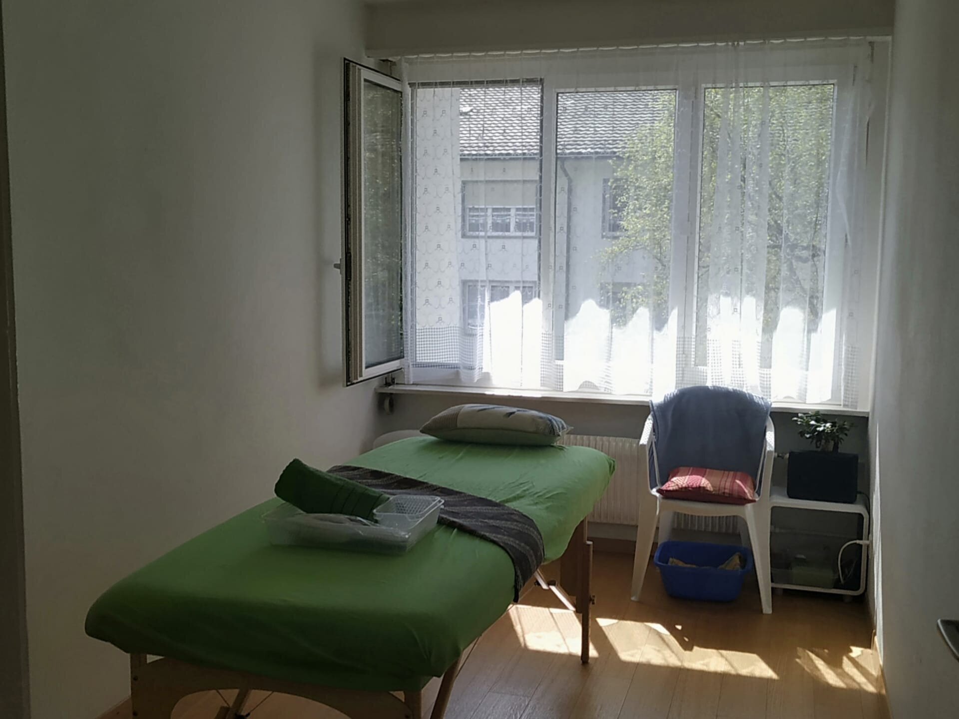 Bilder Bali Massage Bern