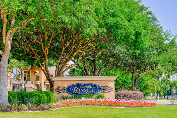 Images Winsted at Valley Ranch Apartments