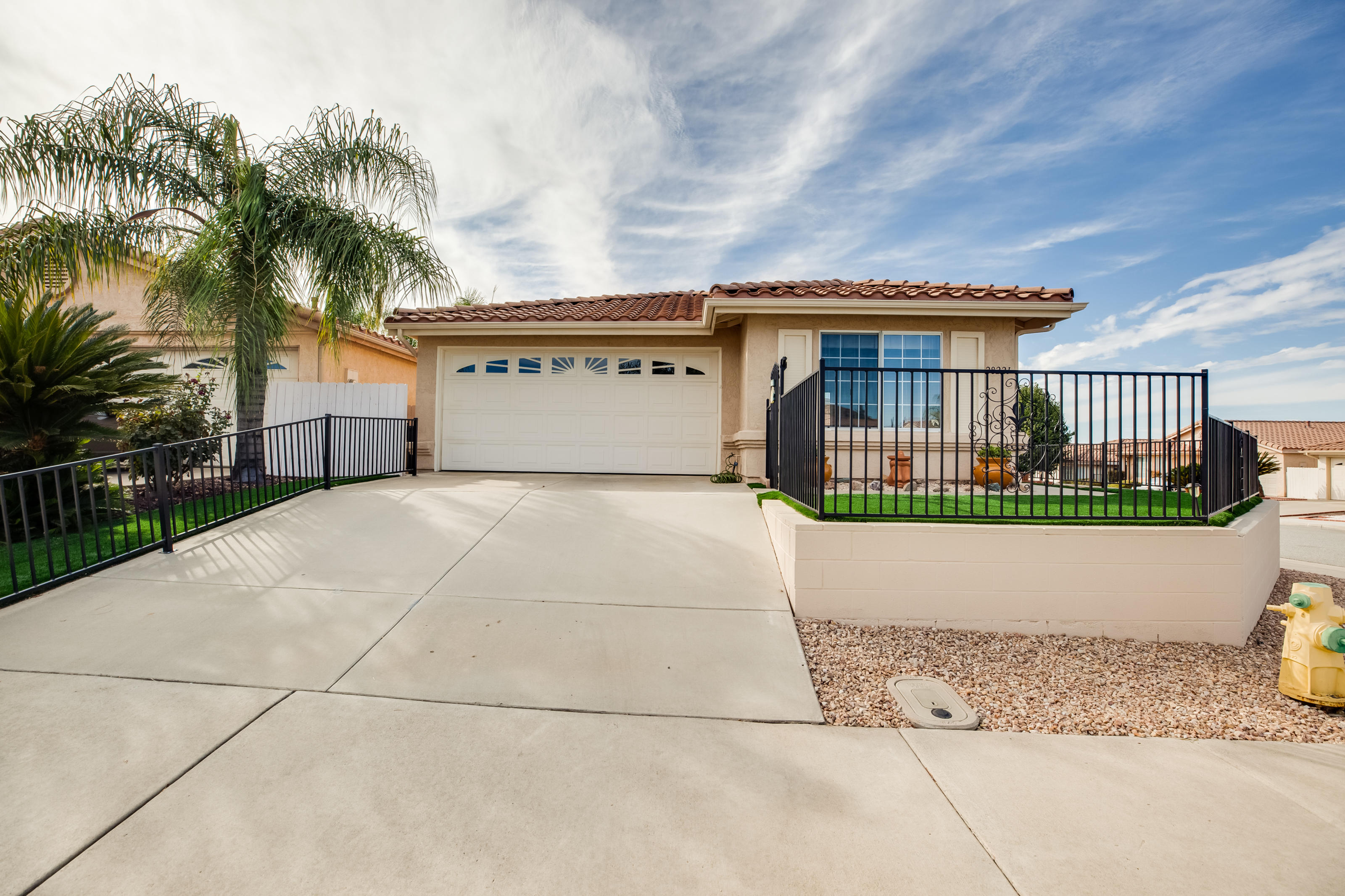 Listed and Sold same day in 55+ CasaBlanca Villas in Menifee, CA. If you are thinking of Buying, or Selling Call Denise Gentile 951-751-1311 for professional results!