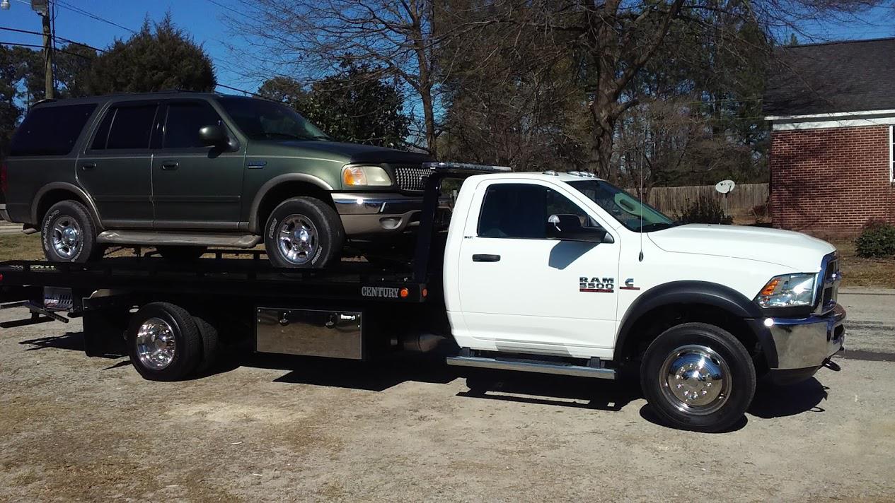 Bubba's Towing LLC Photo