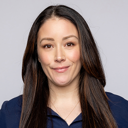 Lauren Kinney headshot.