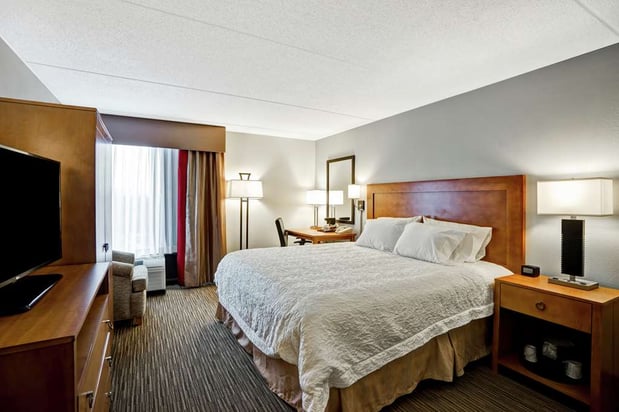 Images Hampton Inn Norfolk-Naval Base