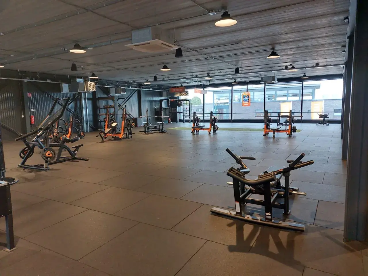 Foto's Basic-Fit 24/7