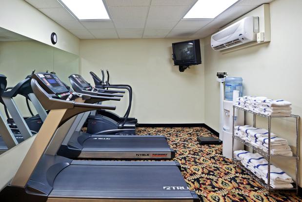 Images Holiday Inn Express Corvallis-on the River by IHG