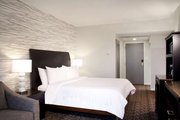 Images Hilton Garden Inn Austin Downtown