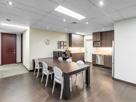 Images Regus - Montreal - Cathcart & McGill