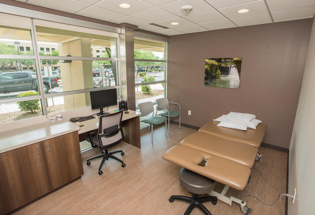 Images HonorHealth Outpatient Therapy - Shea