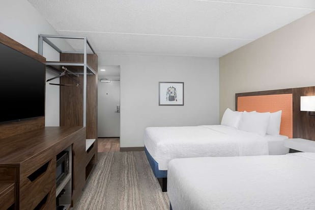 Images Hampton Inn Louisville-Airport